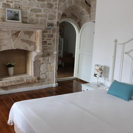Eski Tas Hotel Çeşme Exterior foto
